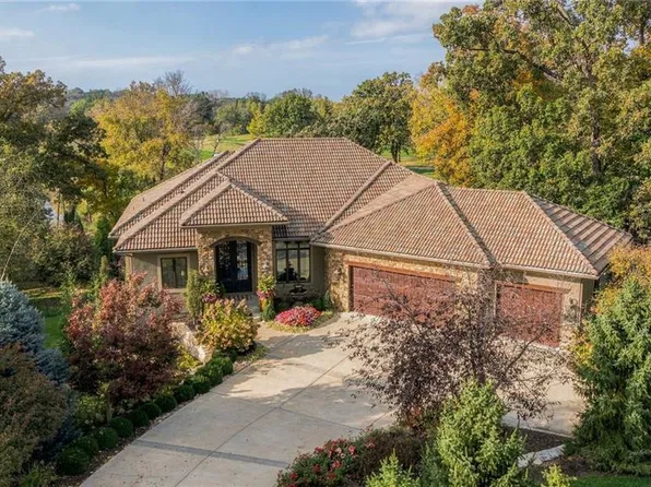 50 Hever Knl, Belton, MO 64012