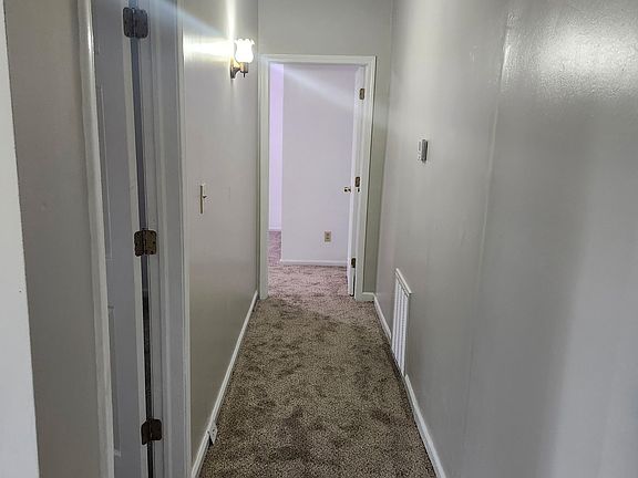 4th image of 14940 Brookville Pyrmont Rd
