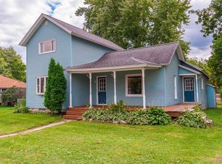 11 1st St SW, Dodge Center, MN 55927