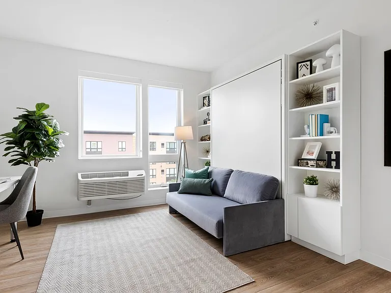 Trademark Apartments — Photo 19