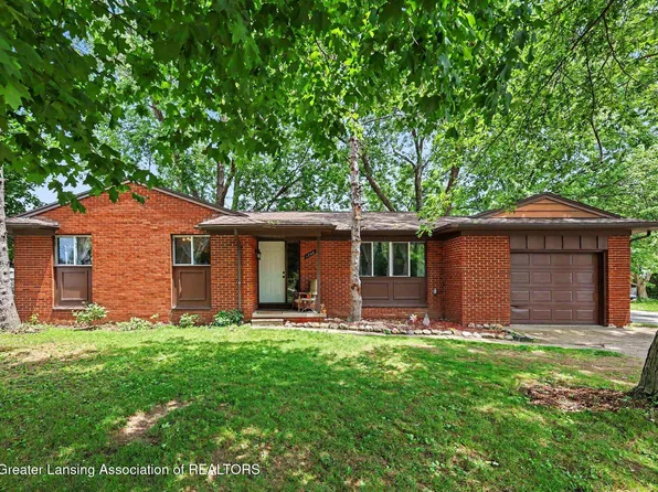 1546 Grayfriars Ave, Holt, MI 48842