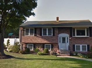 8 Truman Rd, Peabody, MA 01960