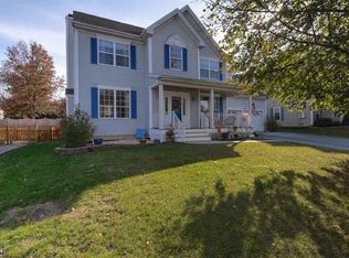 18 Carlisle Rd, Branchburg, NJ 08876