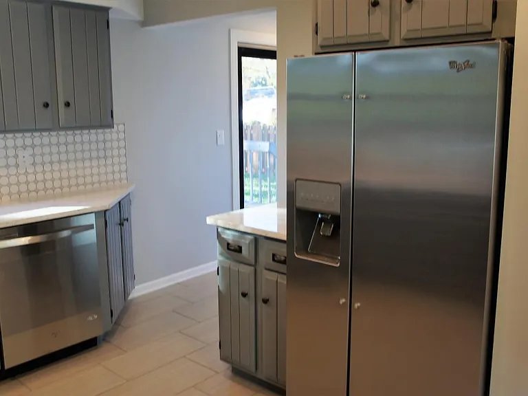 4213 Riverview Dr — Photo 7
