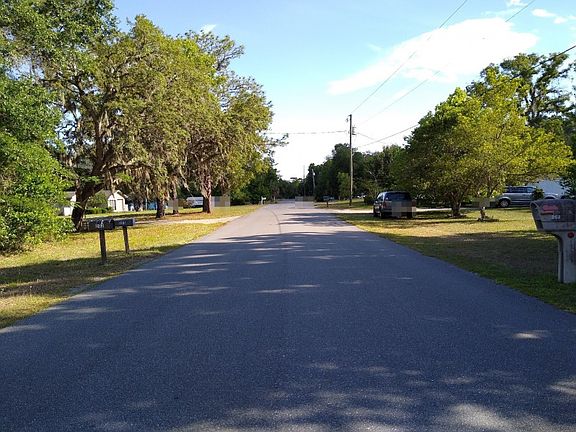 4th image of 202 N Pompeo Ave