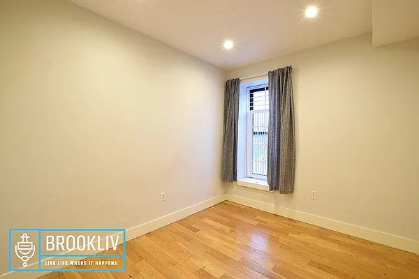 Rented by null | media 11