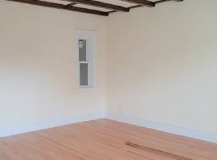 4262 Saull St, Flushing, NY 11355
