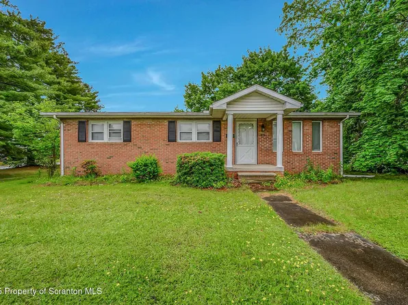 331 Drake St, Old Forge, PA 18518