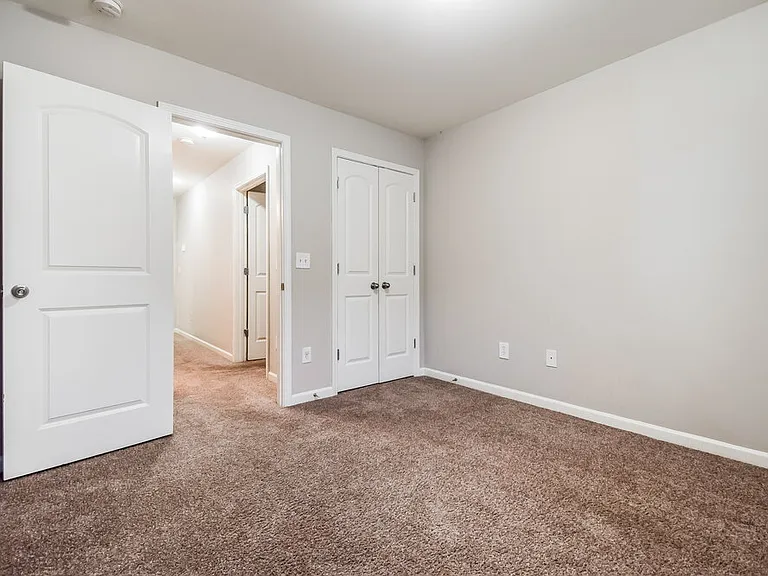 54 Camden Way — Photo 13