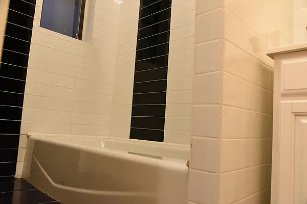 Rented by Lang Realty LLC | media 10