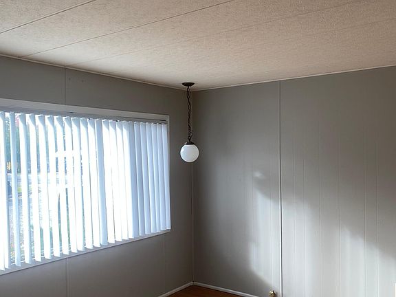 3rd image of 2258 W Central Ave #2258