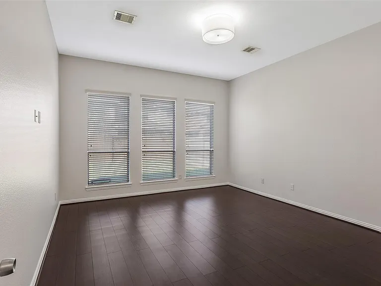 24322 Bella Florence Dr — Photo 19