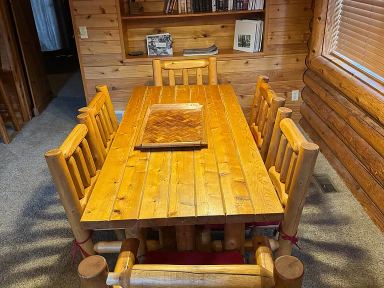 Large dining area and table chairs seating 6 or more.