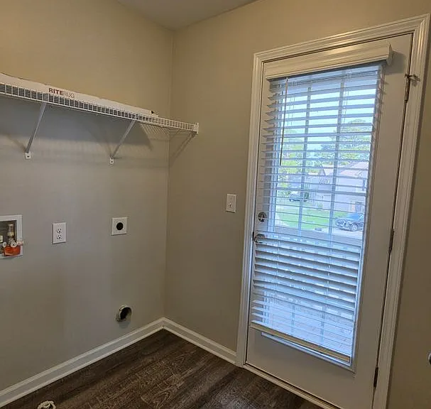 147 Niblick Dr — Photo 23