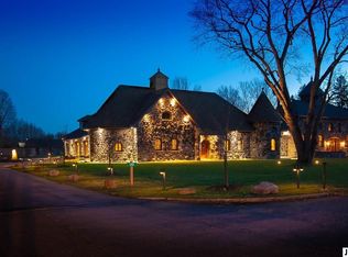 1703 Probert Rd, Jackson, MI 49203