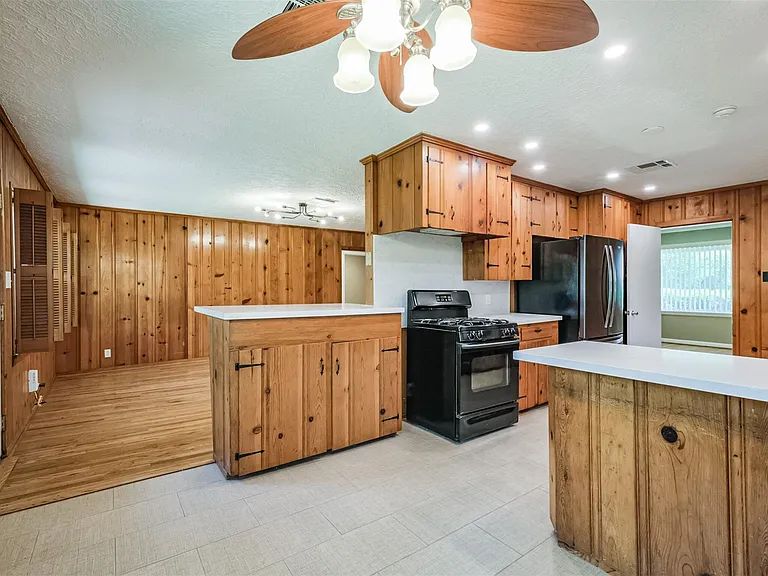 5450 Stillbrooke Dr — Photo 11