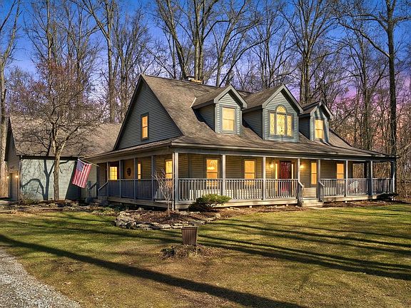 4th image of 3734 Warrensburg Rd