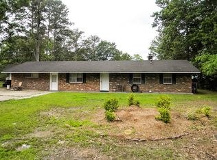 105 Winchester Dr, Amory, MS 38821