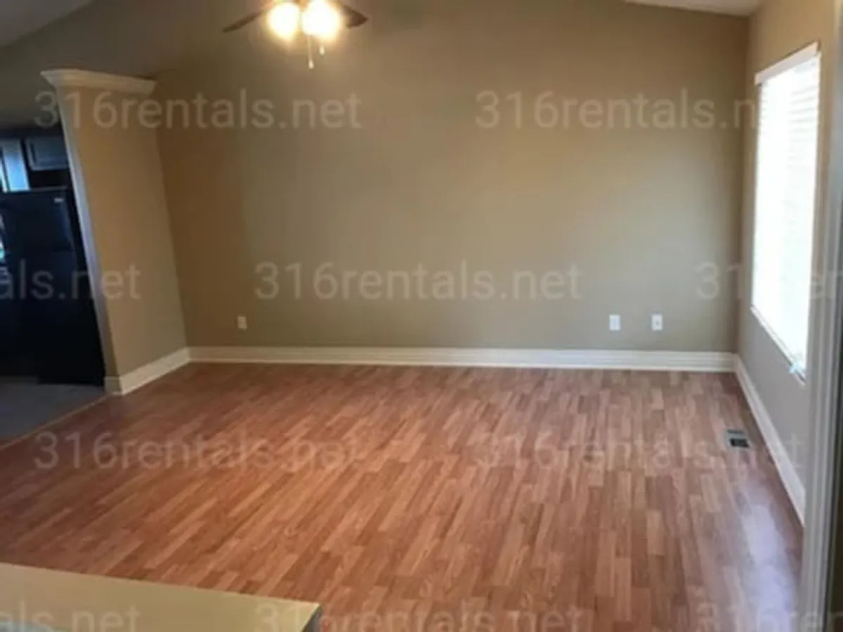 Building Photo - 8462 E Granite Ct