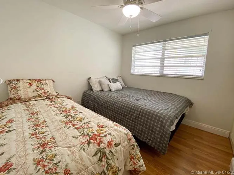 1378 Osprey Ct — Photo 8