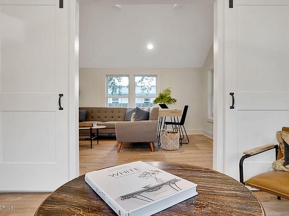 5th image of 711 N Caswell Ave #12