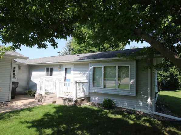 13486 253rd Ave, Orleans, IA 51360