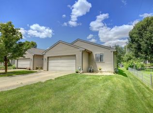 1801B Glenwood Oaks Ct, Urbana, IL
