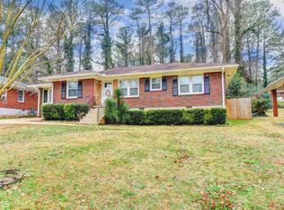 2135 Mark Trl, Decatur, GA 30032