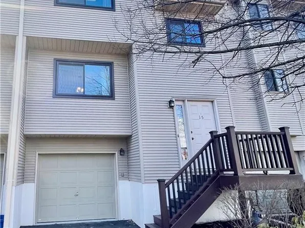 15 Vista Drive #B-8, Nanuet, NY 10954