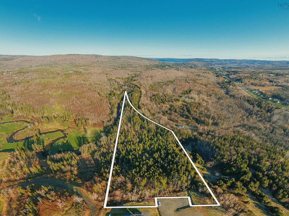 1st image of Silverwood Ln