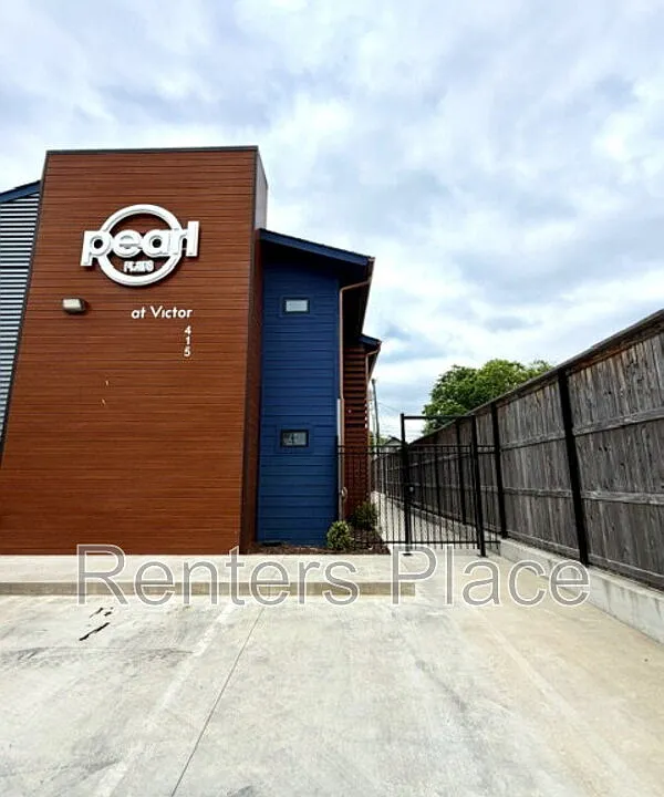 415 S Victor Ave #1