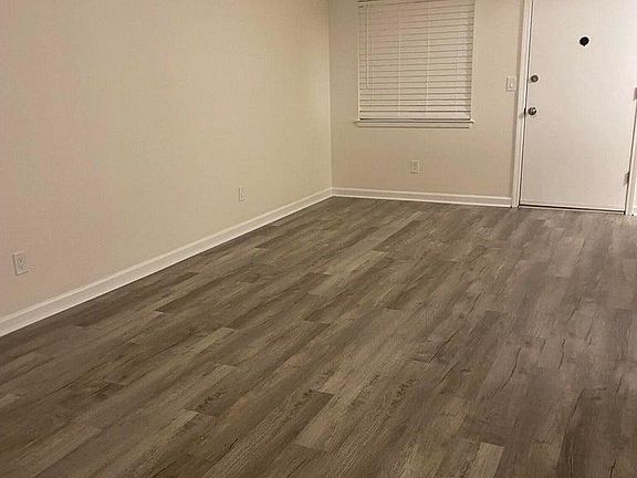 3rd image of 209 W Miracle Strip Pkwy APT D107