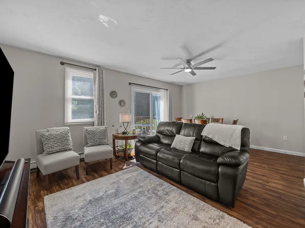 11 Towle Dr, Holden, MA 01520