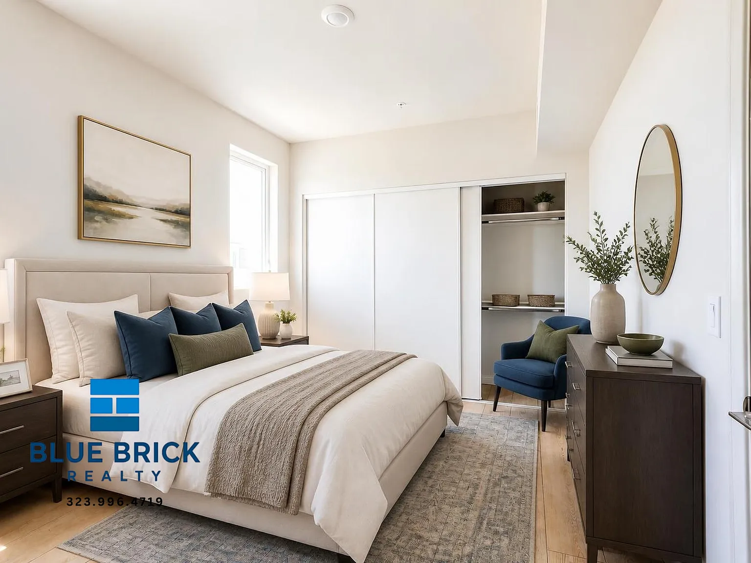 Expansive Luxury 2BR with Designer Finishes — Photo 2