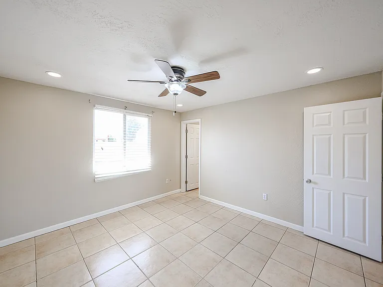 3643 E Hearn Rd #Phoenix 85032 — Photo 21