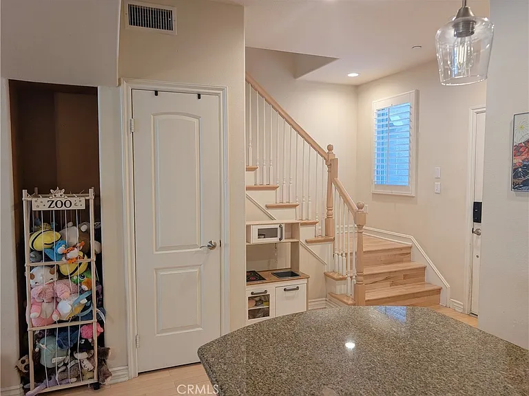 328 E Imperial Ave #6 — Photo 13