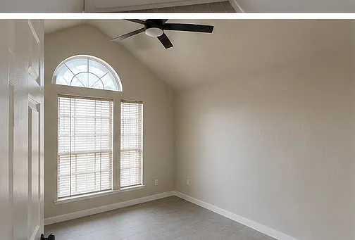 824 Stain Glass Dr — Photo 5