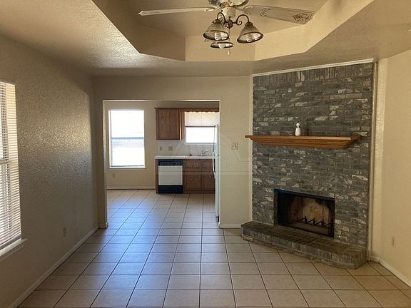 3rd image of 2513 Bermuda Dr