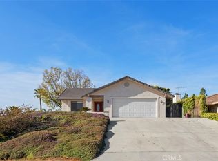 14268 Moonridge Dr, Riverside, CA 92503