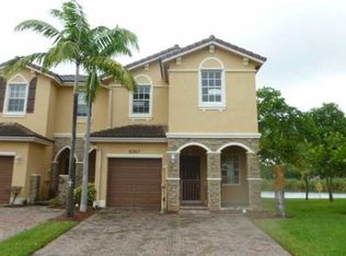 9267 SW 219th St, Cutler Bay, FL 33190
