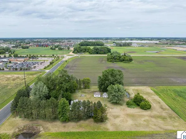 21529 586th Ave, Mankato, MN 56001