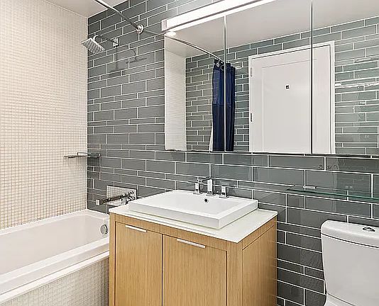 4th image of 22 N 6th St APT 8B