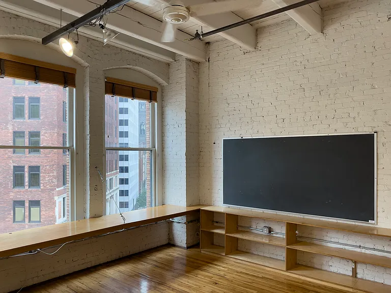 945 Liberty Ave #600 — Photo 62