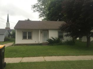 5518 Lincoln Ct, Hudsonville, MI 49426
