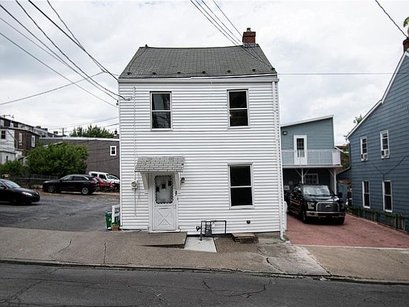 2nd image of 27 W Allen St