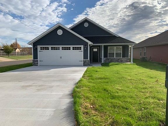 Large drive way
