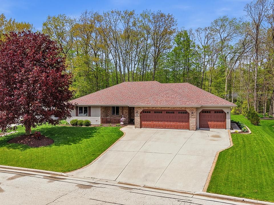 1st image of 1616 Sandstone LANE