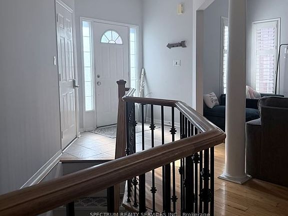 4th image of 1271 Gina St