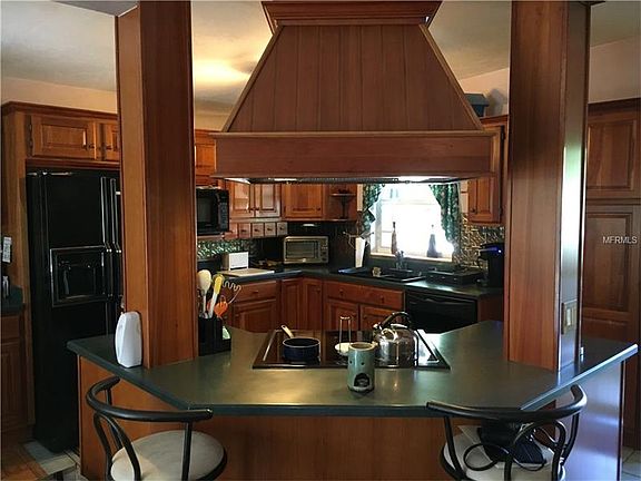 3rd image of 7102 Cane Hills Cir