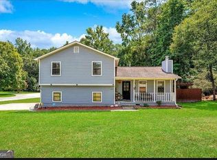 4227 Summer Wood Dr, Snellville, GA 30039